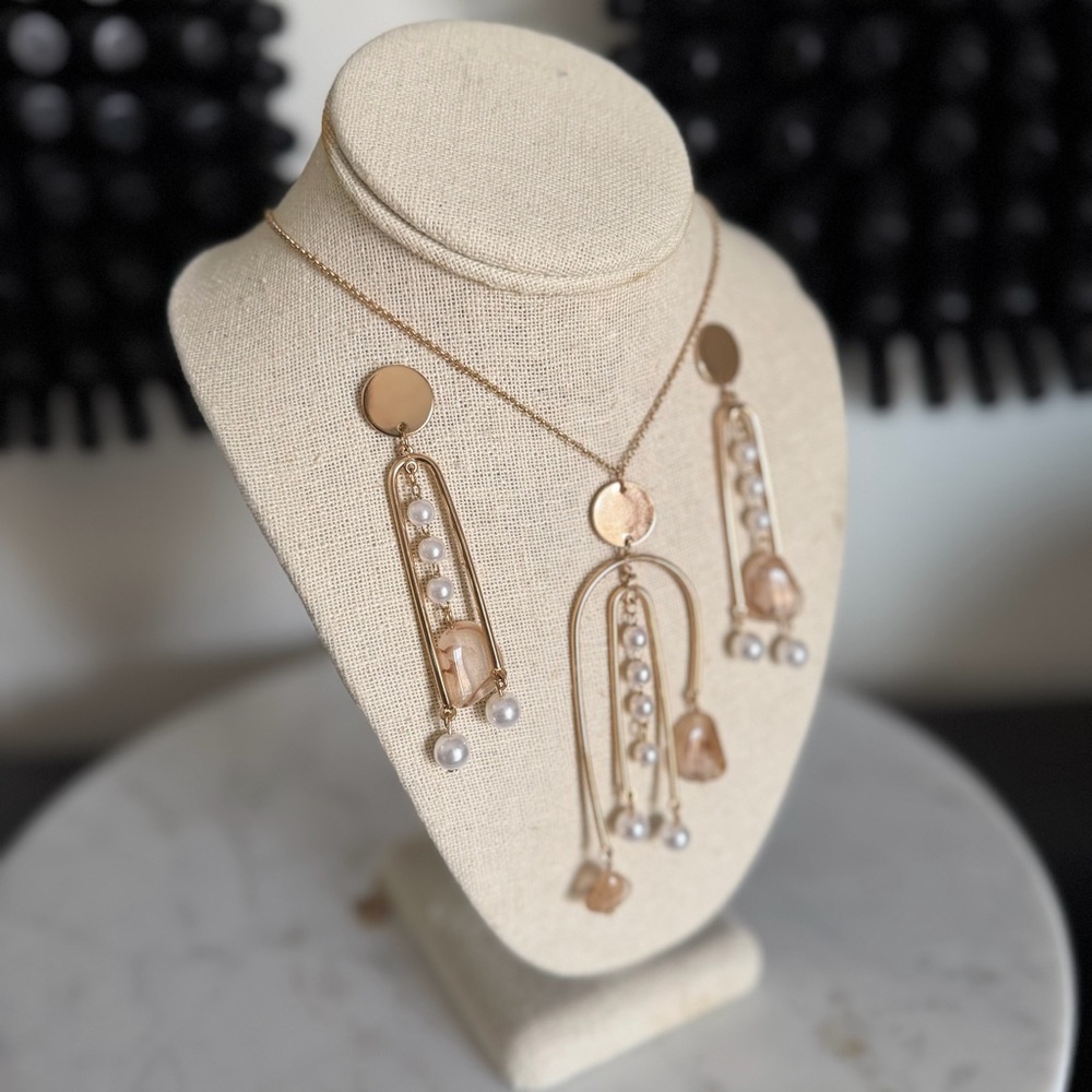 Gold Tone 18" Necklace Faux Pearl Genuine Stone with Marching Earrings - Picture 4 of 11